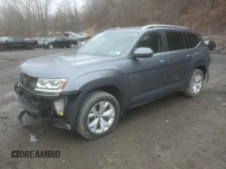 2018 Volkswagen Atlas SE z VIN 1V2LR2CA8JC522635, wystawiony jako Copart lot #48549275 z przebiegiem 134 679 mil mil oraz Szkoda całkowita • Salvage title. Historia ofert i sprzedaży dostępna na DreamBid. Obrazek 1.