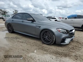 2018 Mercedes-Benz E-Class AMG E 63 S with VIN WDDZF8KB8JA369628, listed as a Copart auction lot 70928084 with 76,874 mi miles and Non Repairable. Bid and sale history available at carsss.com. Image 4.