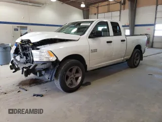 2018 Ram 1500 Express z VIN 1C6RR7FG2JS122611, wystawiony jako Copart lot #48668595 z przebiegiem 139 761 mil mil oraz Szkoda całkowita • Salvage title. Historia ofert i sprzedaży dostępna na DreamBid. Obrazek 1.