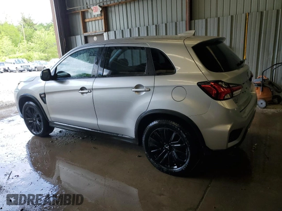 2024 Mitsubishi Outlander S z VIN JA4ARUAU3RU011318, wystawiony jako Copart lot #57679855 z przebiegiem 25 882 mil mil oraz Szkoda całkowita • Salvage title. Historia ofert i sprzedaży dostępna na DreamBid. Obrazek 2.