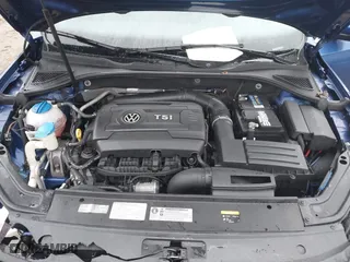 2016 Volkswagen Passat 1.8T SE w/Technology with VIN 1VWBS7A32GC018266, listed as a IAAI auction lot 41425924 with 129,809 mi miles. Bid and sale history available at carsss.com. Image 10.