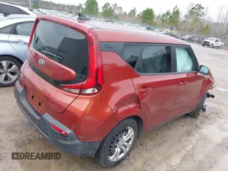 2021 Kia Soul LX with VIN KNDJ23AU5M7741906, listed as a IAAI auction lot 41608289 with 81,551 mi miles. Bid and sale history available at carsss.com. Image 4.