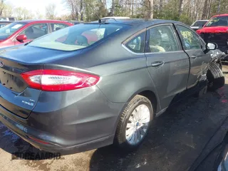 2015 Ford Fusion SE Hybrid with VIN 3FA6P0LU2FR135144, listed as a IAAI auction lot 41975973 with 89,315 mi miles. Bid and sale history available at carsss.com. Image 4.