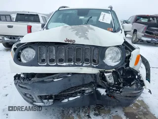2016 Jeep Renegade Latitude with VIN ZACCJBBT6GPD81497, listed as a IAAI auction lot 41605838 with 167,270 mi miles. Bid and sale history available at carsss.com. Image 6.