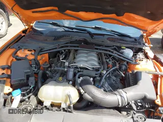 2020 Ford Mustang GT z VIN 1FA6P8CF5L5174647, wystawiony jako IAAI lot #42476619 z przebiegiem 42 728 mil mil oraz . Historia ofert i sprzedaży dostępna na DreamBid. Obrazek 10.