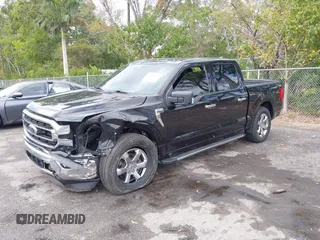 2021 Ford F-150 XL z VIN 1FTEW1CP7MKD20266, wystawiony jako IAAI lot #41618910 z przebiegiem 80 194 mil mil oraz . Historia ofert i sprzedaży dostępna na DreamBid. Obrazek 17.