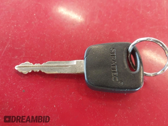 2001 Ford Focus LX с VIN 1FAFP33P41W325156, выставлен на аукционе IAAI как лот 42118023 с пробегом 147 087 миль миль и . История ставок и продаж доступна на DreamBid. Изображение 11.