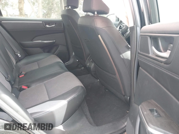 2018 Honda Clarity Plug-In Hybrid with VIN JHMZC5F10JC014054, listed as a IAAI auction lot 41932195 with 100,643 mi miles. Bid and sale history available at carsss.com. Image 8.