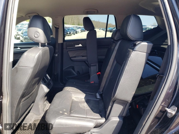 2021 Volkswagen Atlas SE с VIN 1V2HR2CA9MC563706, выставлен на аукционе Copart как лот 52491985 с пробегом 30 461 миль миль и Списание • Salvage title. История ставок и продаж доступна на DreamBid. Изображение 11.