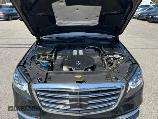 2019 Mercedes-Benz S-Class S 450 with VIN WDDUG6EB0KA482742, listed as a Copart auction lot 54208435 with 186,297 mi miles and Clean Title. Bid and sale history available at carsss.com. Image 8.