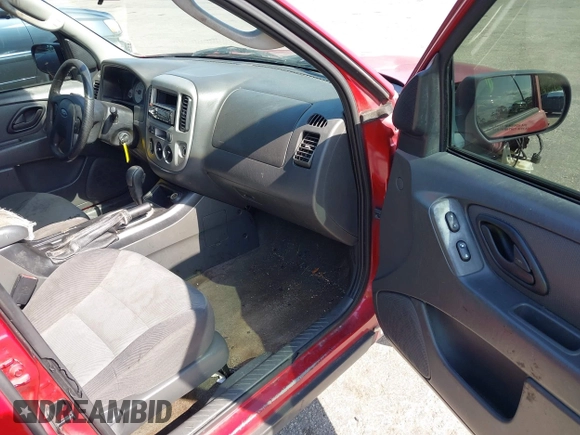 2005 Ford Escape XLS Value с VIN 1FMYU02Z65KC52815, выставлен на аукционе IAAI как лот 42236602 с пробегом 201 893 миль миль и . История ставок и продаж доступна на DreamBid. Изображение 5.