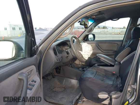 2005 Toyota Tundra SR5 with VIN 5TBDT44185S475556, listed as a IAAI auction lot 41589056 with 222,658 mi miles and . Bid and sale history available at DreamBid. Image 5.
