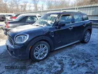 2022 MINI Countryman Cooper z VIN WMZ43BR01N3N70246, wystawiony jako Copart lot #84840724 z przebiegiem 63 433 mil mil oraz Szkoda całkowita • Salvage title. Historia ofert i sprzedaży dostępna na DreamBid. Obrazek 1.