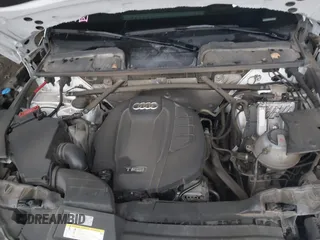 2020 Audi Q5 Premium Plus z VIN WA1BNAFY0L2105010, wystawiony jako IAAI lot #42121483 z przebiegiem 64 244 mil mil oraz . Historia ofert i sprzedaży dostępna na DreamBid. Obrazek 10.