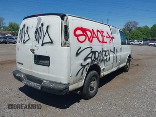 2007 Chevrolet Express Cargo Van with VIN 1GCGG25V471112976, listed as a IAAI auction lot 42130661 with 256,004 mi miles. Bid and sale history available at carsss.com. Image 16.
