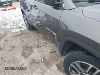 2017 Jeep Compass Latitude with VIN 3C4NJCBB9HT682278, listed as a IAAI auction lot 41240909 with 133,766 mi miles and . Bid and sale history available at DreamBid. Image 6.