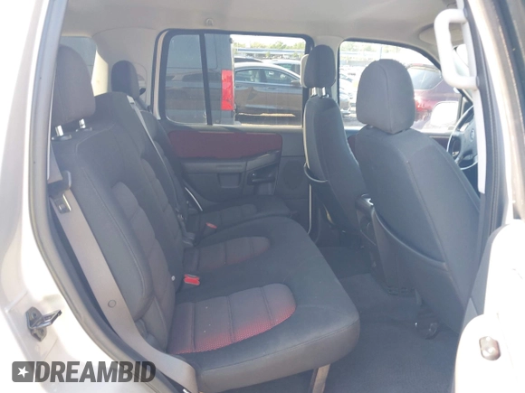 2005 Ford Explorer XLT с VIN 1FMZU63K65UA05372, выставлен на аукционе IAAI как лот 42191399 с пробегом 138 568 миль миль и . История ставок и продаж доступна на DreamBid. Изображение 8.