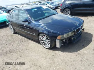 2002 BMW M5 z VIN WBSDE93462CF90823, wystawiony jako IAAI lot #41906209 z przebiegiem 173 611 mil mil oraz . Historia ofert i sprzedaży dostępna na DreamBid. Obrazek 1.