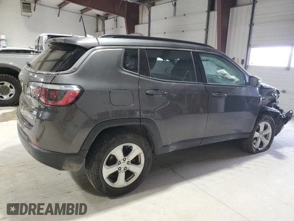 2019 Jeep Compass Altitude z VIN 3C4NJDBB9KT813447, wystawiony jako Copart lot #50494595 z przebiegiem 70 401 mil mil oraz Szkoda całkowita • Salvage title. Historia ofert i sprzedaży dostępna na DreamBid. Obrazek 3.