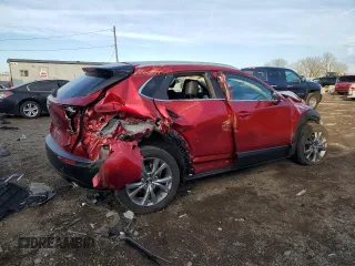 2024 Mazda CX-30 2.5 S Preferred Package with VIN 3MVDMBCM6RM620912, listed as a Copart auction lot 44144395 with 5,784 mi miles and Salvage Title. Bid and sale history available at carsss.com. Image 3.