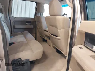2006 Ford F-150 XLT z VIN 1FTPW14V26KD91366, wystawiony jako IAAI lot #42837337 z przebiegiem 195 334 mil mil oraz . Historia ofert i sprzedaży dostępna na DreamBid. Obrazek 8.