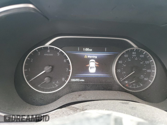 2017 Nissan Maxima S with VIN 1N4AA6AP4HC406296, listed as a Copart auction lot 62153935 with 186,493 mi miles and Salvage title. Bid and sale history available at DreamBid. Image 9.