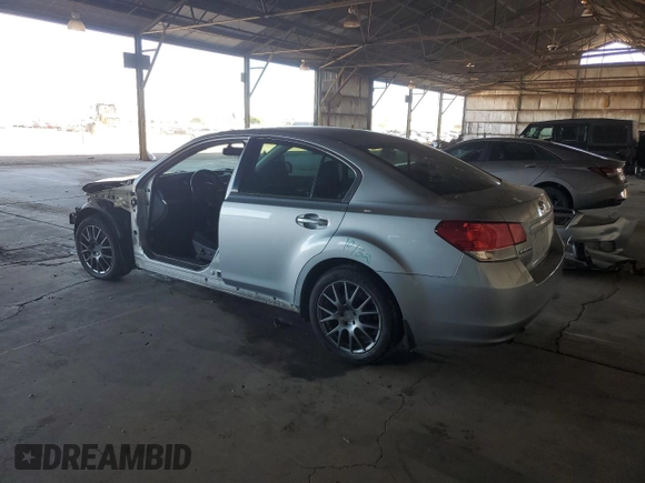 2013 Subaru Legacy Premium z VIN 4S3BMCC60D3010269, wystawiony jako Copart lot #62195655 z przebiegiem 123 265 mil mil oraz Szkoda całkowita • Salvage title. Historia ofert i sprzedaży dostępna na DreamBid. Obrazek 2.