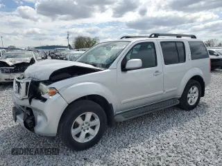 2012 Nissan Pathfinder SV z VIN 5N1AR1NB4CC623517, wystawiony jako Copart lot #53114995 z przebiegiem 159 506 mil mil oraz Szkody całkowita. Historia ofert i sprzedaży dostępna na DreamBid. Obrazek 1.