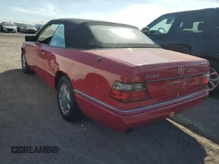 1995 Mercedes-Benz E Class with VIN WDBEA66E5SC219805, listed as a Copart auction lot 75995024 with 11,514 mi miles and Salvage Title. Bid and sale history available at carsss.com. Image 2.
