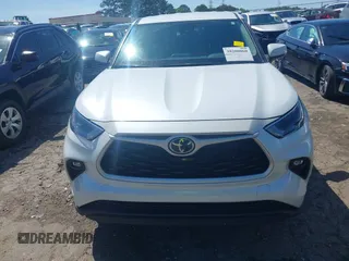 2023 Toyota Highlander L z VIN 5TDKDRAH2PS030453, wystawiony jako IAAI lot #39200860 z przebiegiem 44 691 mil mil oraz . Historia ofert i sprzedaży dostępna na DreamBid. Obrazek 12.