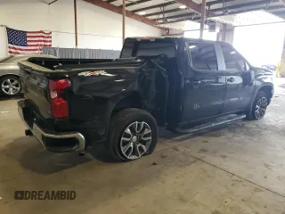 2023 Chevrolet Silverado 1500 LT with VIN 3GCPDKEK3PG285324, listed as a Copart auction lot 69084184 with 12,585 mi miles and Salvage Title. Bid and sale history available at carsss.com. Image 3.