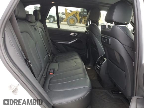 2021 BMW X5 xDrive40i z VIN 5UXCR6C07M9H21128, wystawiony jako Copart lot #54084915 z przebiegiem 26 966 mil mil oraz Szkody całkowita. Historia ofert i sprzedaży dostępna na DreamBid. Obrazek 11.
