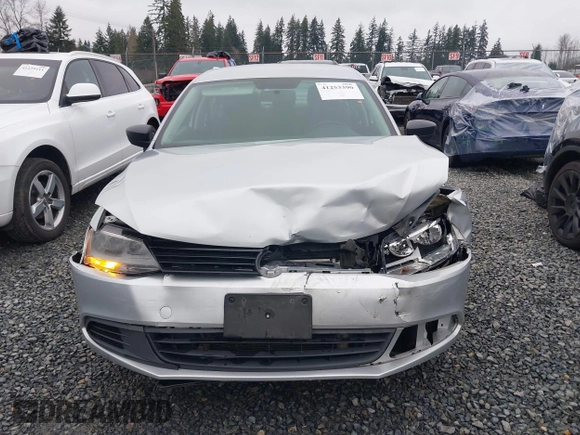 2011 Volkswagen Jetta Sedan S with VIN 3VW2K7AJ8BM363162, listed as a IAAI auction lot 41253390 with 153,014 mi miles. Bid and sale history available at carsss.com. Image 12.