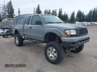 2004 Toyota Tacoma with VIN 5TEWN72N74Z361373, listed as a IAAI auction lot 41715348 with 181,774 mi miles and . Bid and sale history available at DreamBid. Image 1.