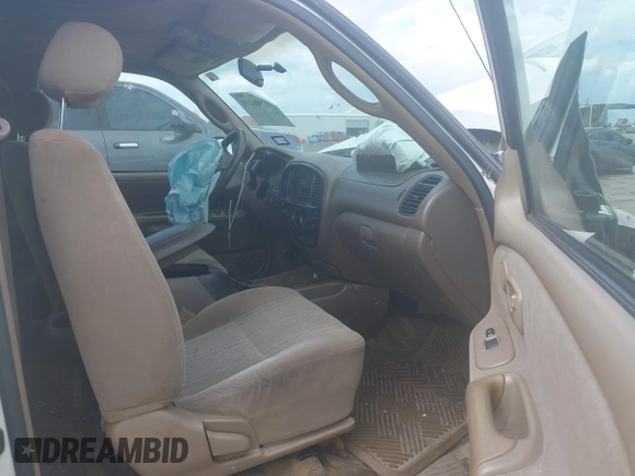 2003 Toyota Tundra SR5 with VIN 5TBRT34143S419949, listed as a IAAI auction lot 41906218 with 240,524 mi miles and . Bid and sale history available at carsss.com. Image 5.