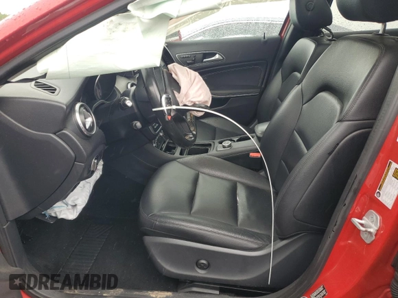 2015 Mercedes-Benz GLA 250 z VIN WDCTG4GB5FJ052700, wystawiony jako Copart lot #57496815 z przebiegiem 163 458 mil mil oraz Szkoda całkowita • Salvage title. Historia ofert i sprzedaży dostępna na DreamBid. Obrazek 7.