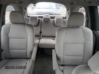2014 Honda Odyssey LX с VIN 5FNRL5H26EB038147, выставлен на аукционе Copart как лот 50993035 с пробегом Не указан миль и Списание • Salvage title. История ставок и продаж доступна на DreamBid. Изображение 10.