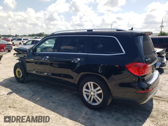 2015 Mercedes-Benz GL-Class GL 450 with VIN 4JGDF6EE0FA448549, listed as a Copart auction lot 60284783 with 118,118 mi miles. Bid and sale history available at carsss.com. Image 2.