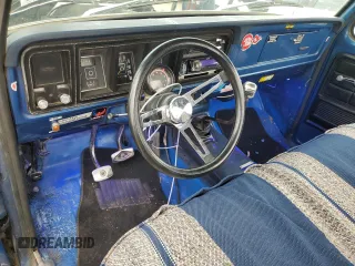 1976 Ford F-150 z VIN F15YPC50769, wystawiony jako Copart lot #56647675 z przebiegiem 4 501 mil mil oraz Czysty tytuł • Clean title. Historia ofert i sprzedaży dostępna na DreamBid. Obrazek 8.