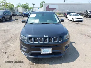2018 Jeep Compass Latitude with VIN 3C4NJDBB1JT191490, listed as a IAAI auction lot 42429761 with 61,100 mi miles and . Bid and sale history available at DreamBid. Image 12.