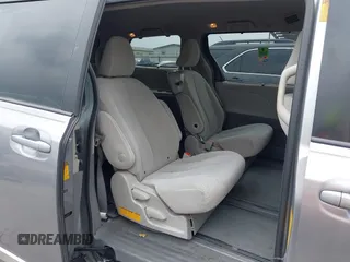 2013 Toyota Sienna LE AAS with VIN 5TDKK3DC0DS300178, listed as a IAAI auction lot 42189800 with 265,568 mi miles and . Bid and sale history available at DreamBid. Image 8.