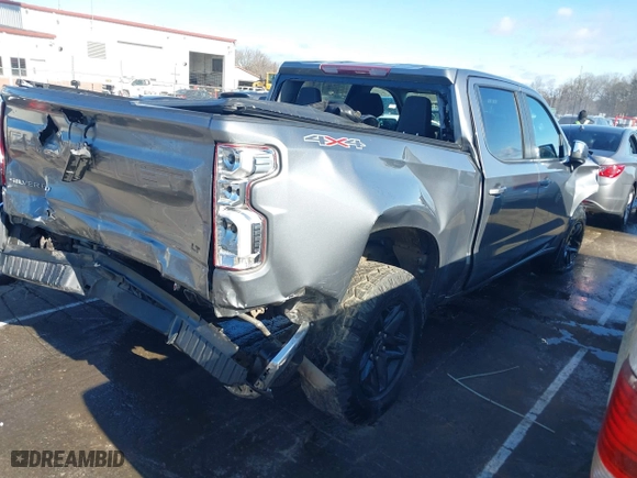 2019 Chevrolet Silverado 1500 LT with VIN 1GCUYDED7KZ335641, listed as a IAAI auction lot 41740080 with 89,922 mi miles. Bid and sale history available at carsss.com. Image 4.