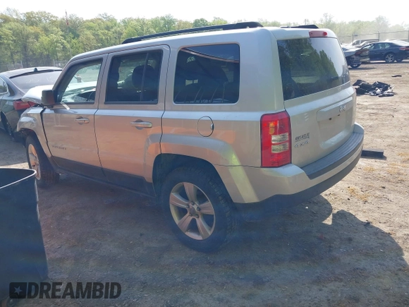 2013 Jeep Patriot Sport с VIN 1C4NJRBB8DD279704, выставлен на аукционе IAAI как лот 42101899 с пробегом 130 439 миль миль и . История ставок и продаж доступна на DreamBid. Изображение 3.
