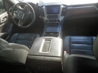 2019 GMC Yukon Denali with VIN 1GKS2CKJ9KR148869, listed as a Copart auction lot 46492895 with 0 mi miles and Salvage Title. Bid and sale history available at carsss.com. Image 8.