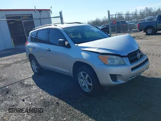 2010 Toyota RAV4 with VIN JTMBK4DV4A5093125, listed as a IAAI auction lot 41607811 with 200,833 mi miles. Bid and sale history available at carsss.com. Image 1.