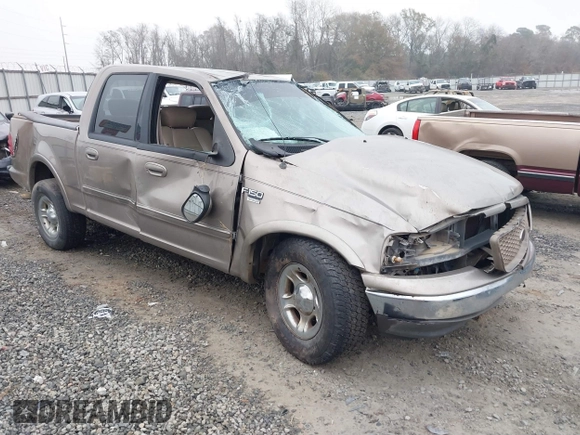 2003 Ford F-150 XLT with VIN 1FTRW07L53KB16888, listed as a IAAI auction lot 41474315 with 72,465 mi miles. Bid and sale history available at carsss.com. Image 1.