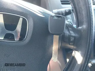 2005 Honda Accord LX z VIN 1HGCM56485A141863, wystawiony jako IAAI lot #42177257 z przebiegiem 201 498 mil mil oraz . Historia ofert i sprzedaży dostępna na DreamBid. Obrazek 11.