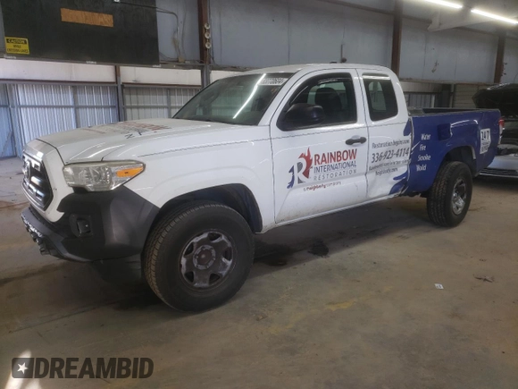 2016 Toyota Tacoma SR z VIN 5TFRX5GN8GX053693, wystawiony jako Copart lot #83770604 z przebiegiem 217 365 mil mil oraz Szkoda całkowita • Salvage title. Historia ofert i sprzedaży dostępna na DreamBid. Obrazek 1.