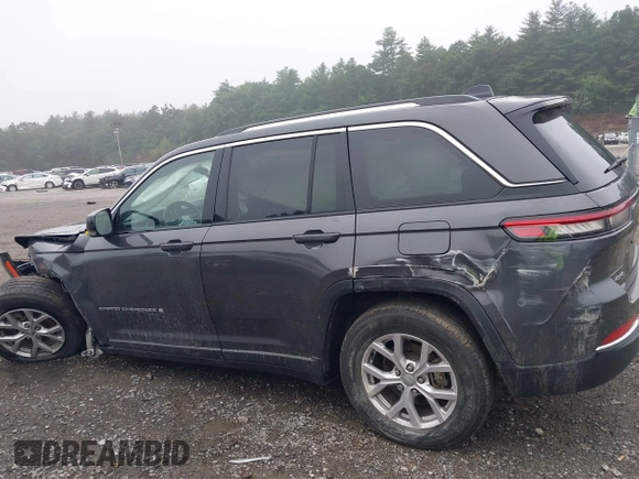 2022 Jeep Grand Cherokee Limited with VIN 1C4RJHBG8N8542971, listed as a IAAI auction lot 40074278 with Not provided miles and . Bid and sale history available at DreamBid. Image 14.