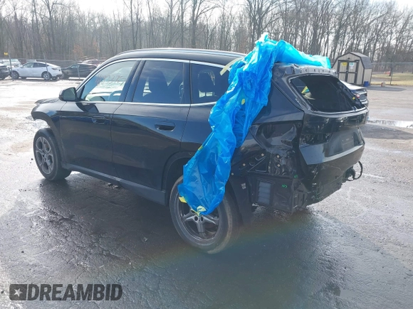 2023 BMW X1 xDrive28i with VIN WBX73EF08P5W69000, listed as a IAAI auction lot 41833757 with 16,667 mi miles and . Bid and sale history available at DreamBid. Image 3.